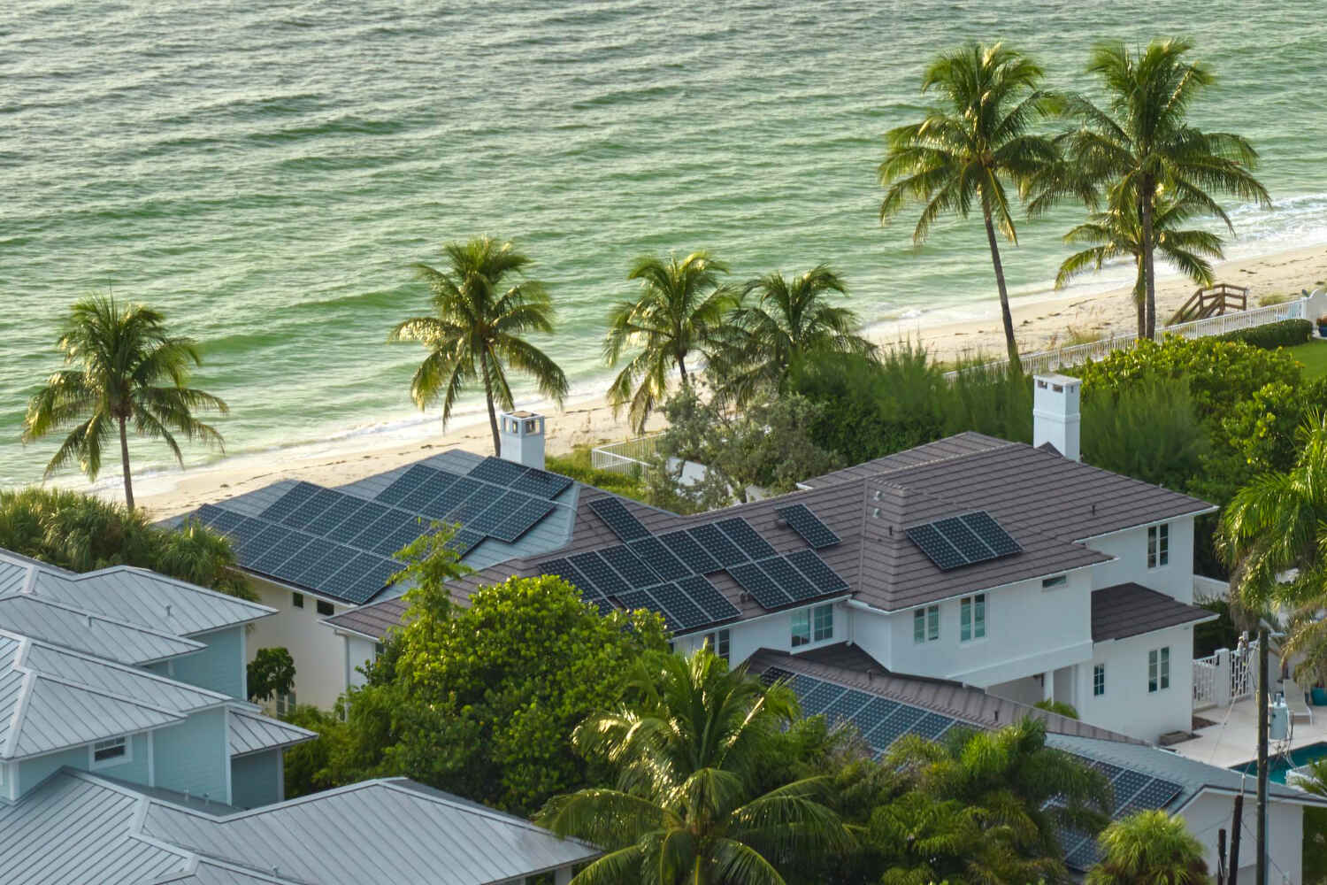Installation panneaux solaires Bali